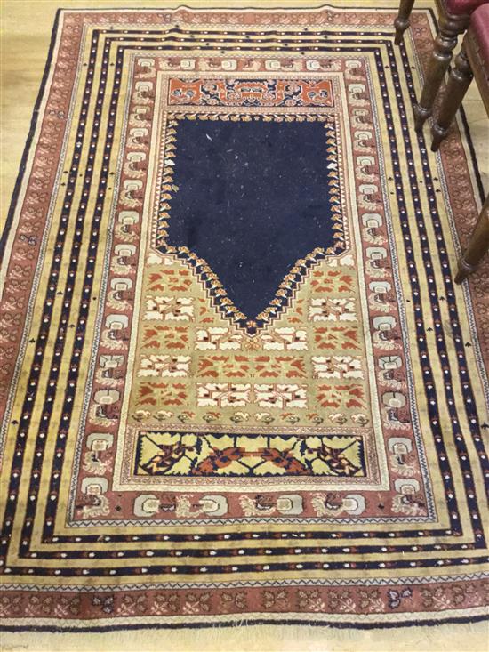 Red & blue Kazak rug(-)